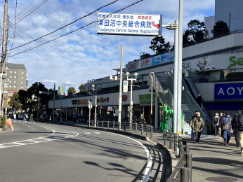 モリシア徒歩14分