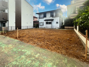 建築条件なし売地
平坦地、お好みのハウスメーカーで建設出来ます。